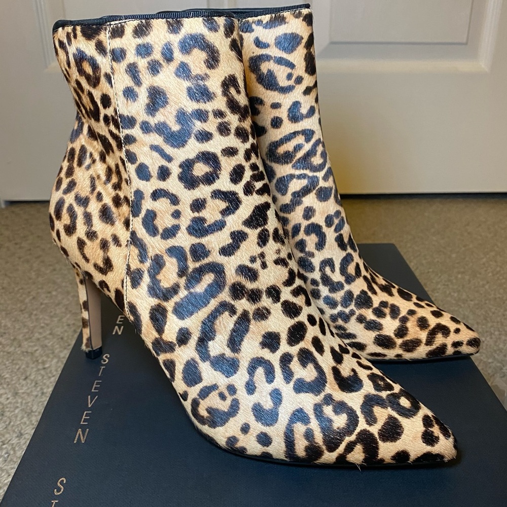 Steve Madden Leila Leopard Booties